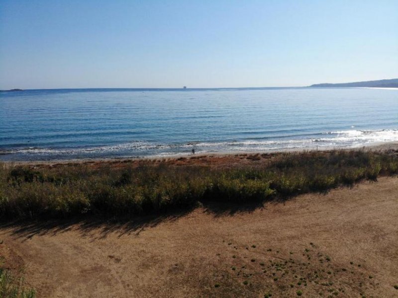 Kiani Akti Kreta, Kiani Akti: Prestigeträchtiges Grundstück direkt am Meer nahe Kalyves zu verkaufen Grundstück kaufen